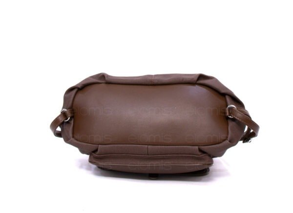 Sac bandoulière " BAGCO" qui se transforme en sac à dos - Marron foncé – Image 6