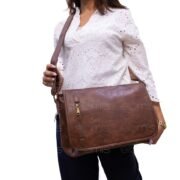 Alternative view of Grand sac Bandoulière / Cartable " HAOERXI " - Marron Foncé