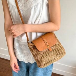 Petit sac bandoulière effet liège forme carré  - Taupe / Finitions marron