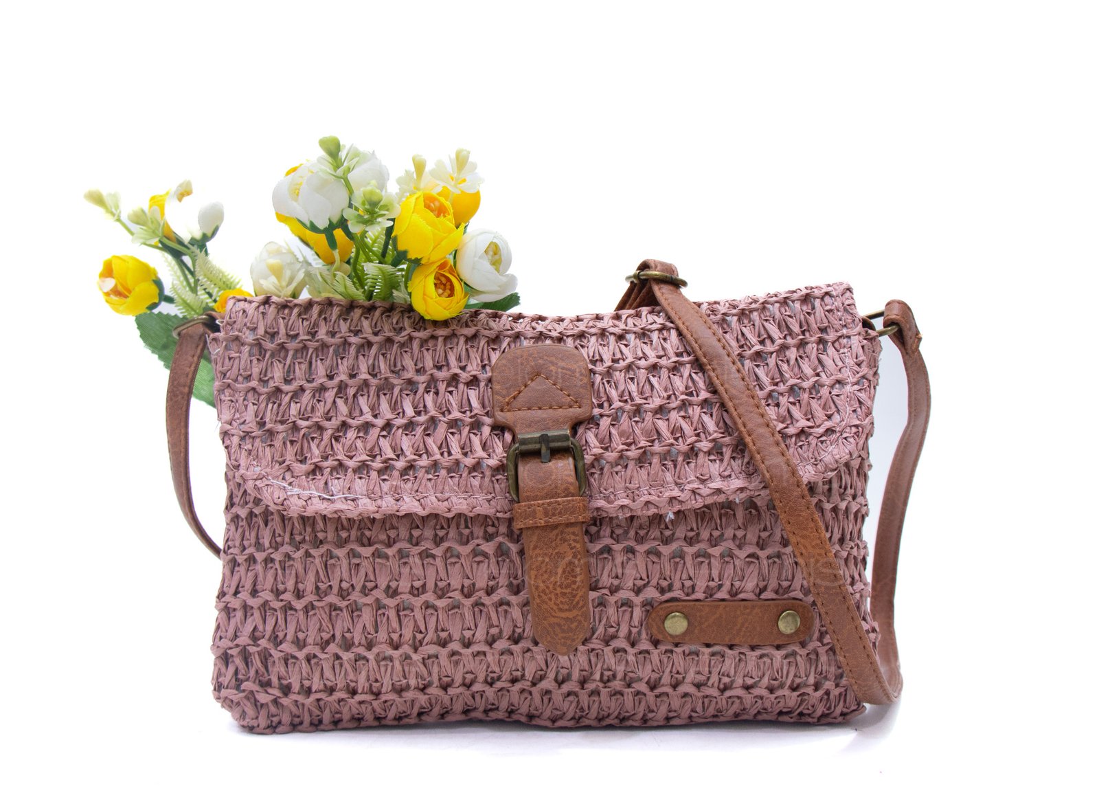 Sac bandoulière rectangulaire effet Raphia - Rose foncé / Finitions Marron